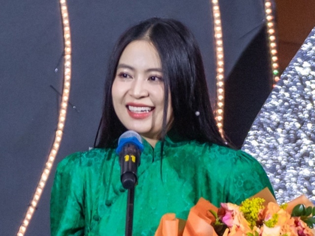 Cuộc sống Hoàng Thùy Linh trước khi tái xuất showbiz